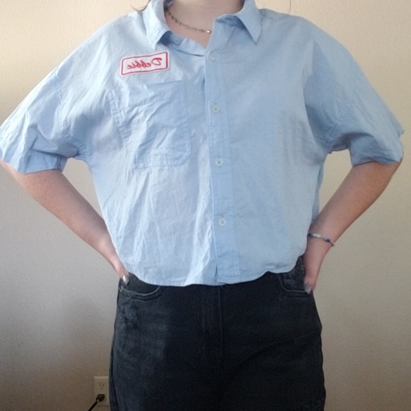 Forever 21 Collared Button Down (cropped) - Picture 2 of 8